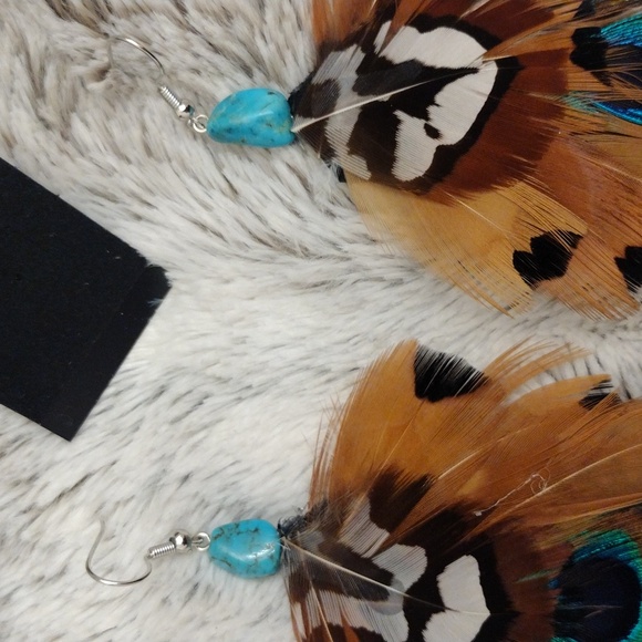 Handmade feather earrings with authentic turquoise - Picture 3 of 8